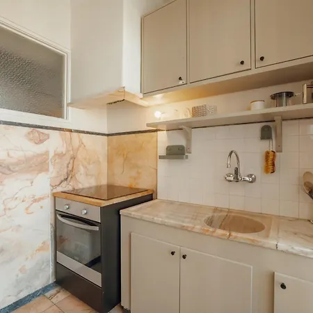 Santa Catarina Flat 2bd With Balcony By Vacationy Порту